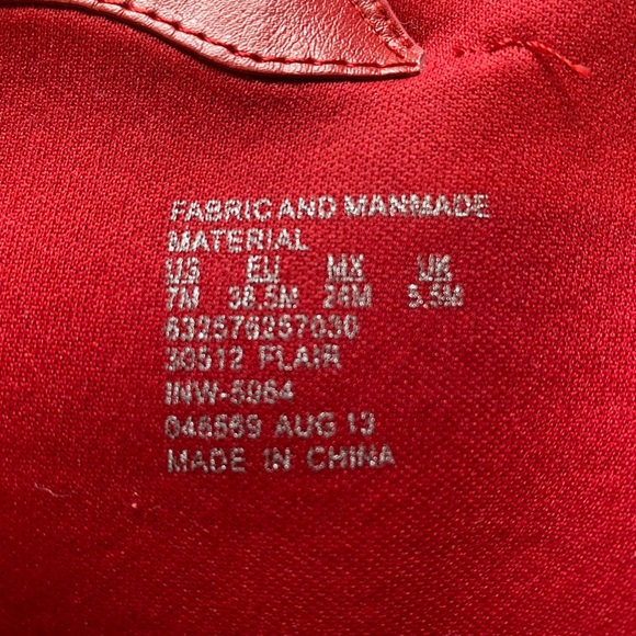 Sexy Red hot suede like high heel boot 👢 - Picture 4 of 5